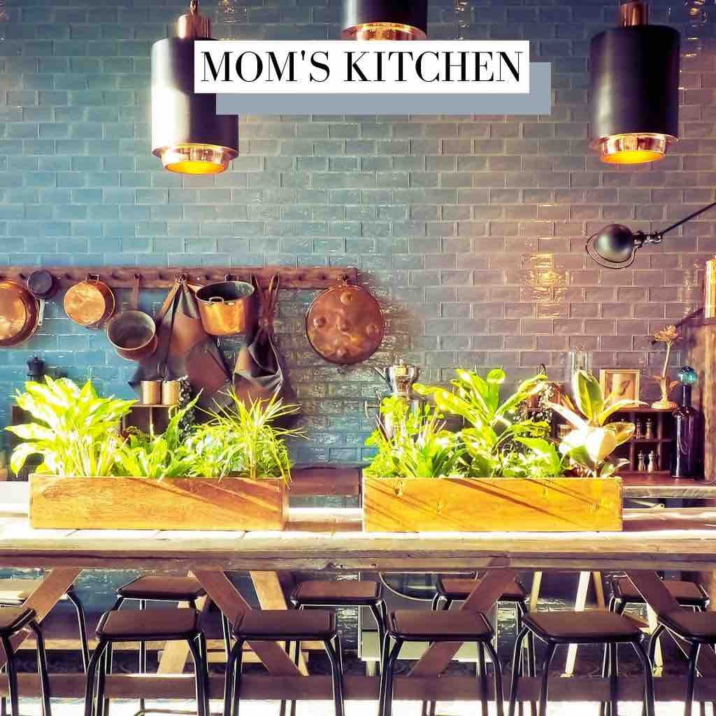 Mom's Kitchen Cooking